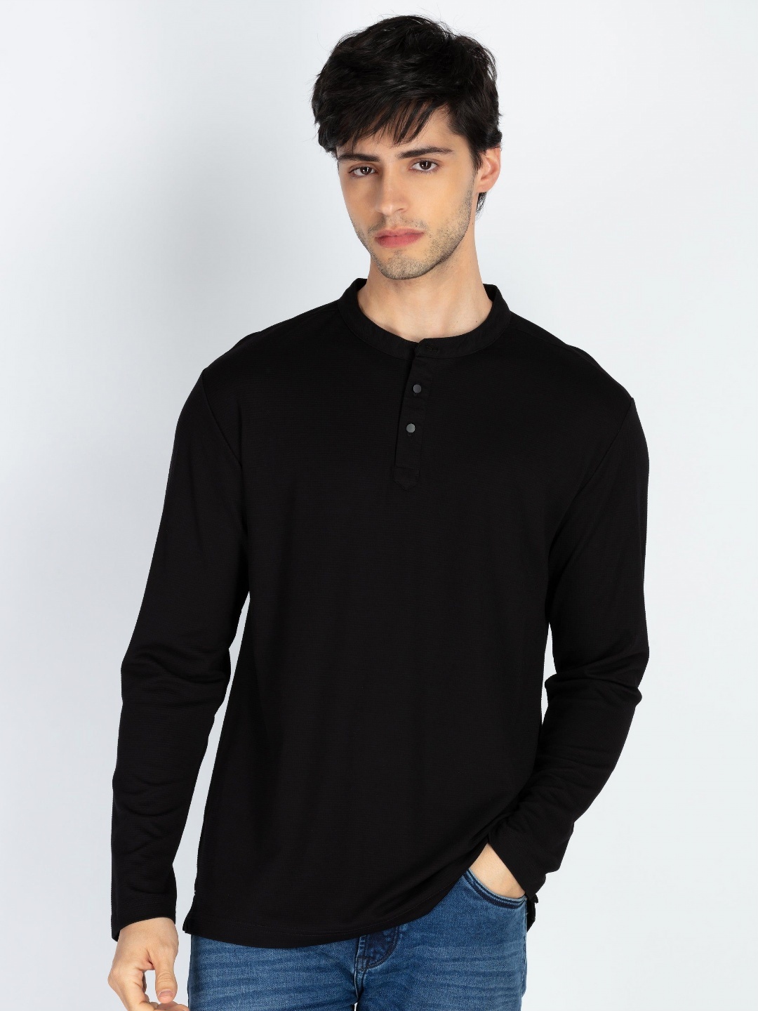 

Status Quo Men Henley Neck Pockets T-shirt, Black