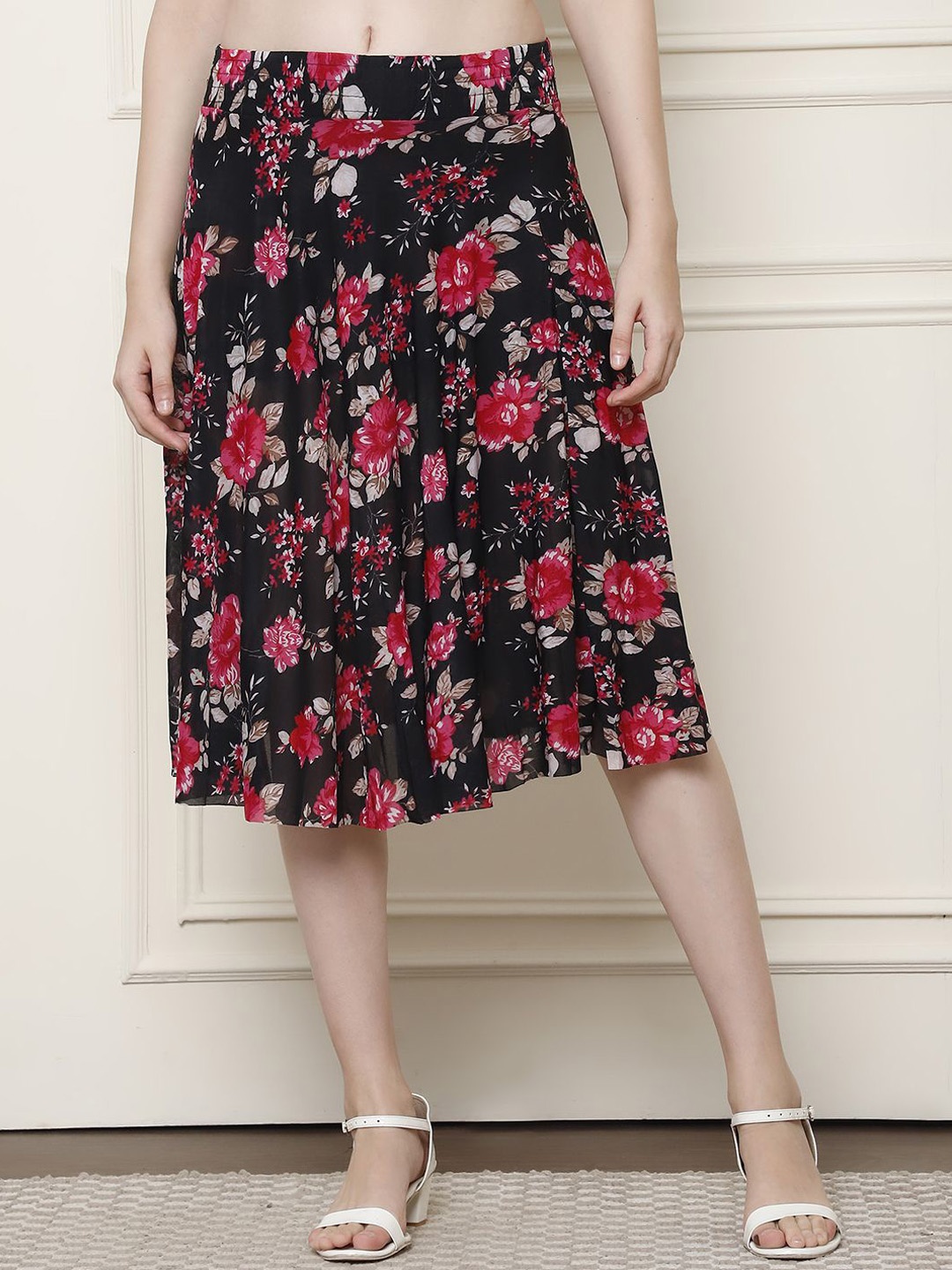 

GRACIT Floral Printed Flared Midi Skirts With Attached Short, Black