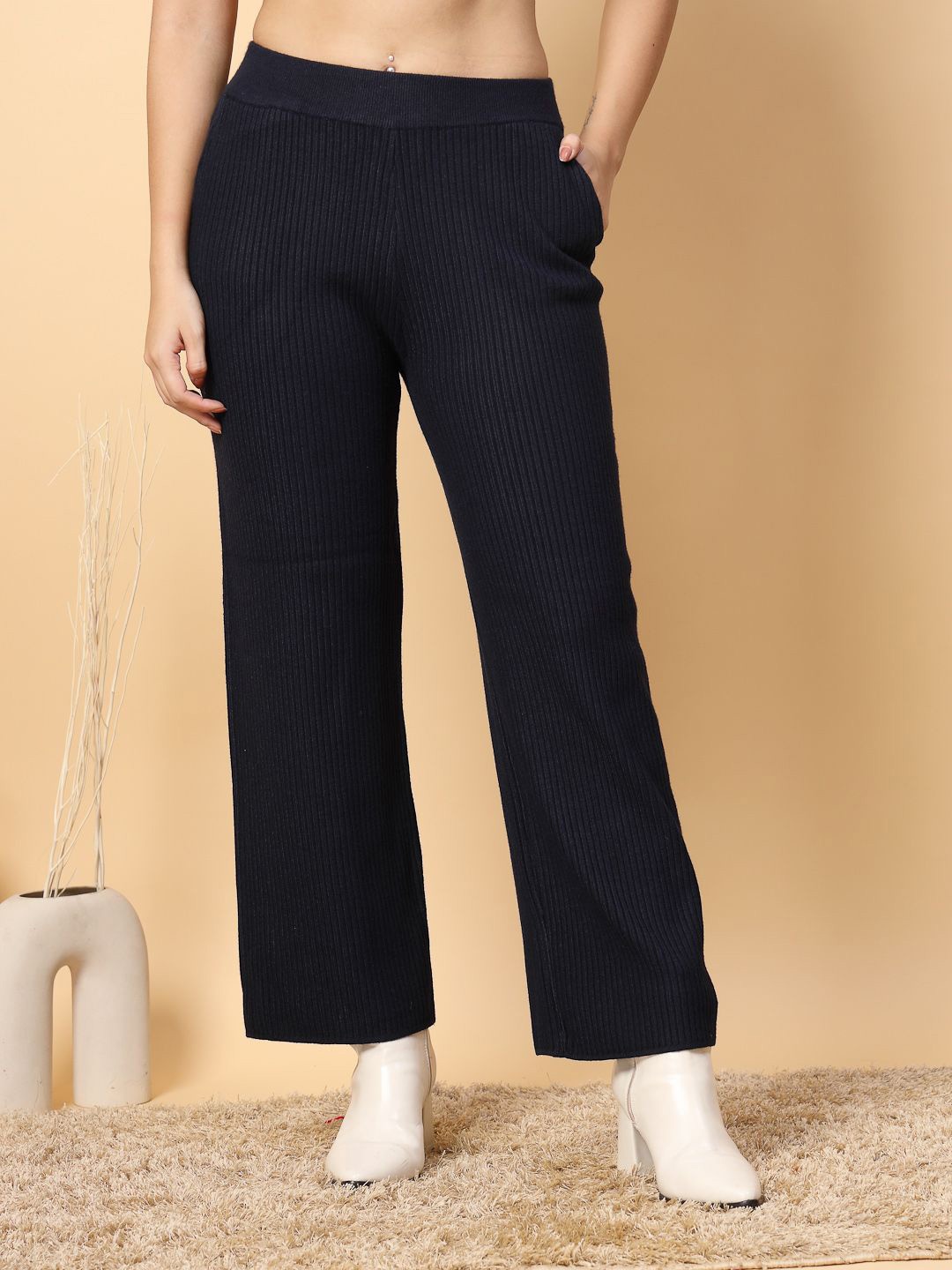 

Mafadeny Women Straight Fit Parallel Trousers, Navy blue