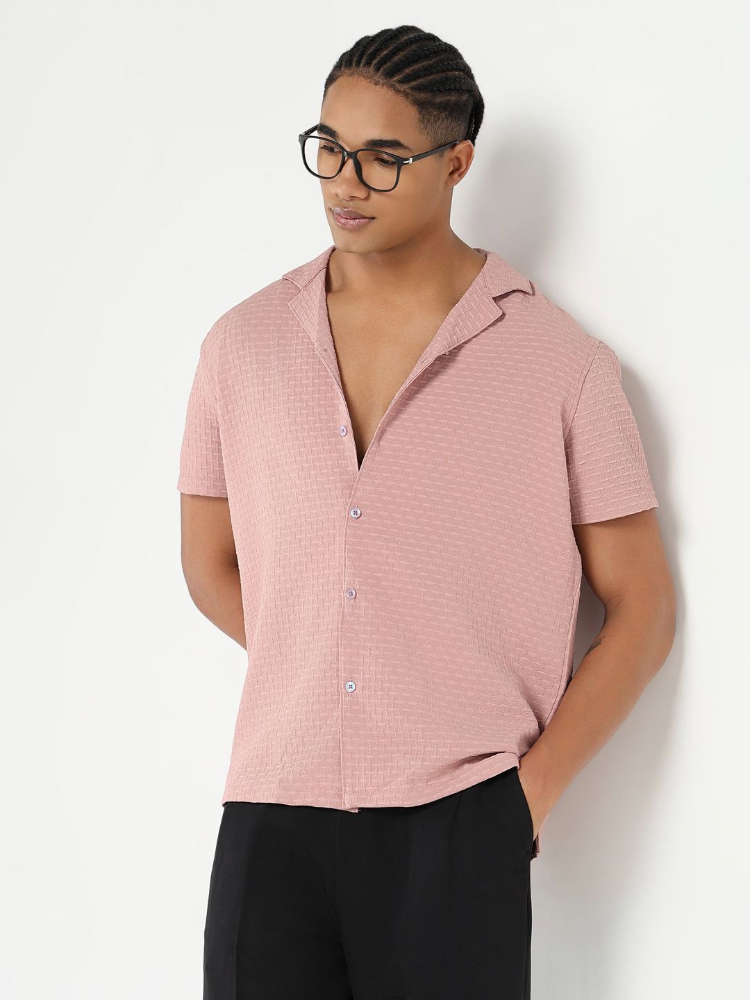 

SHOWOFF Men Comfort Cuban Collar Solid Crepe Relaxed Fit Casual Shirt, Pink