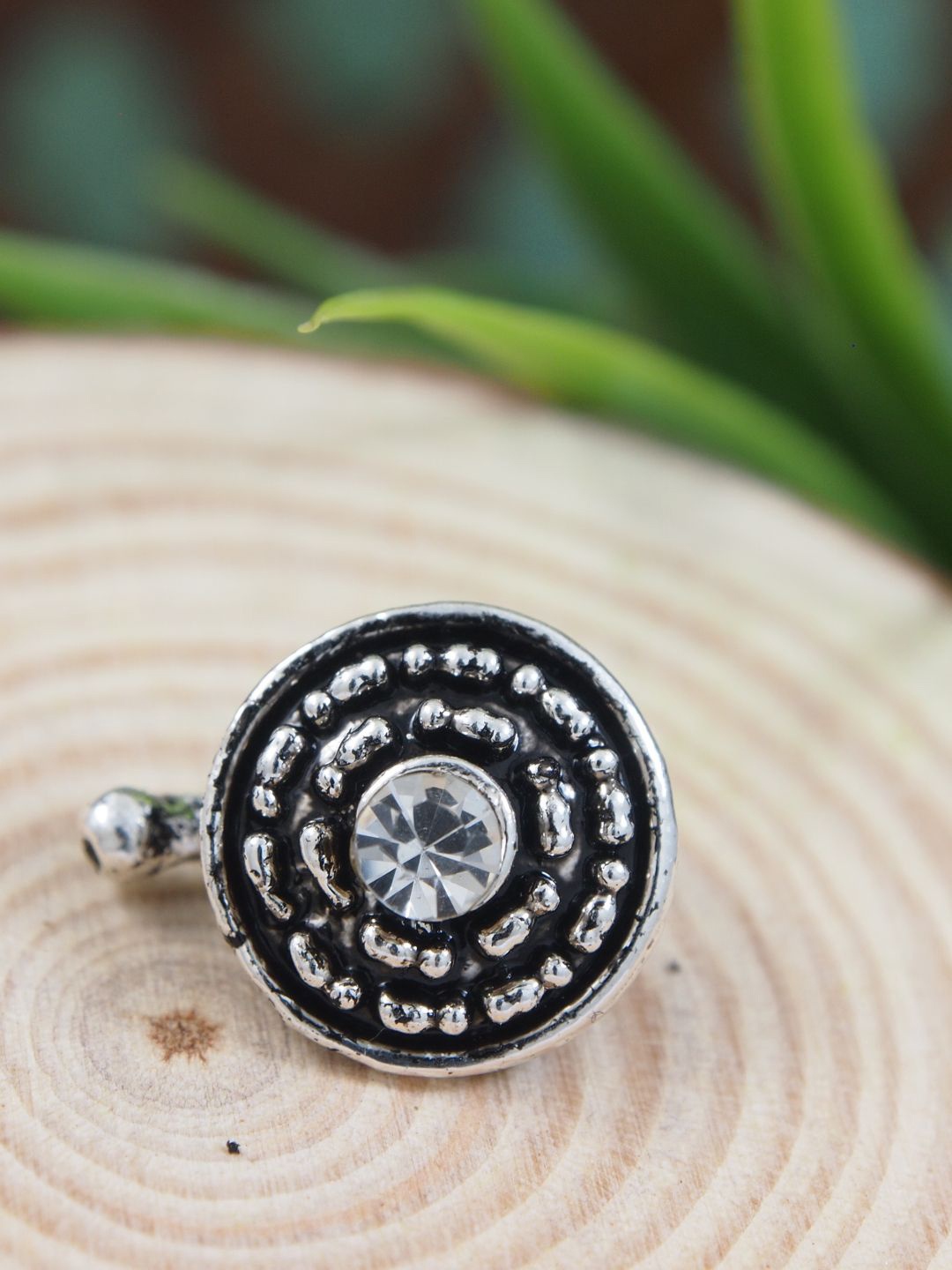 

I Jewels Silver-Plated Stones Studded Clip On Non Piercing Pressing Nosepin