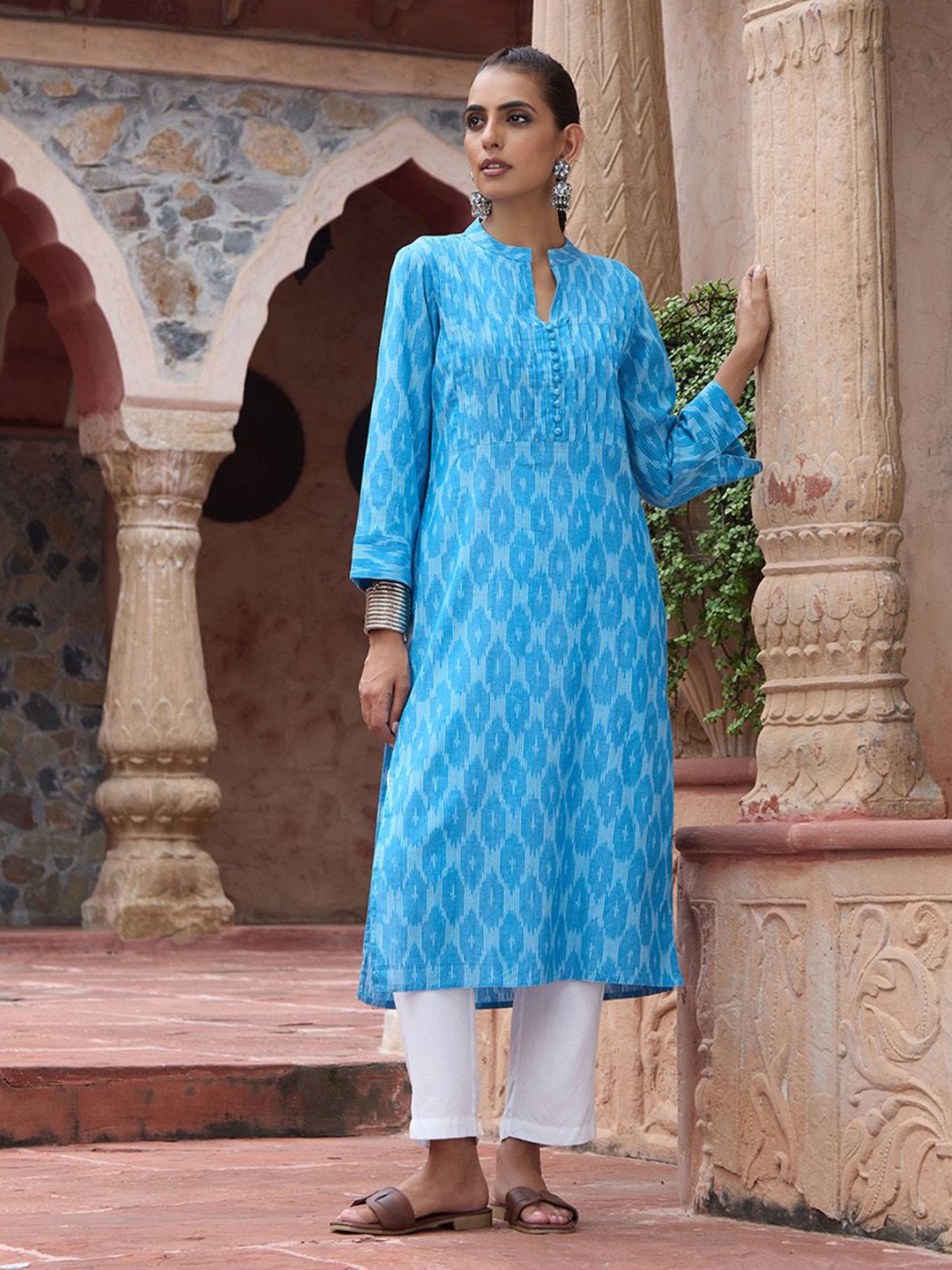 

HOC Crafts Ikkat Woven Kurta, Blue