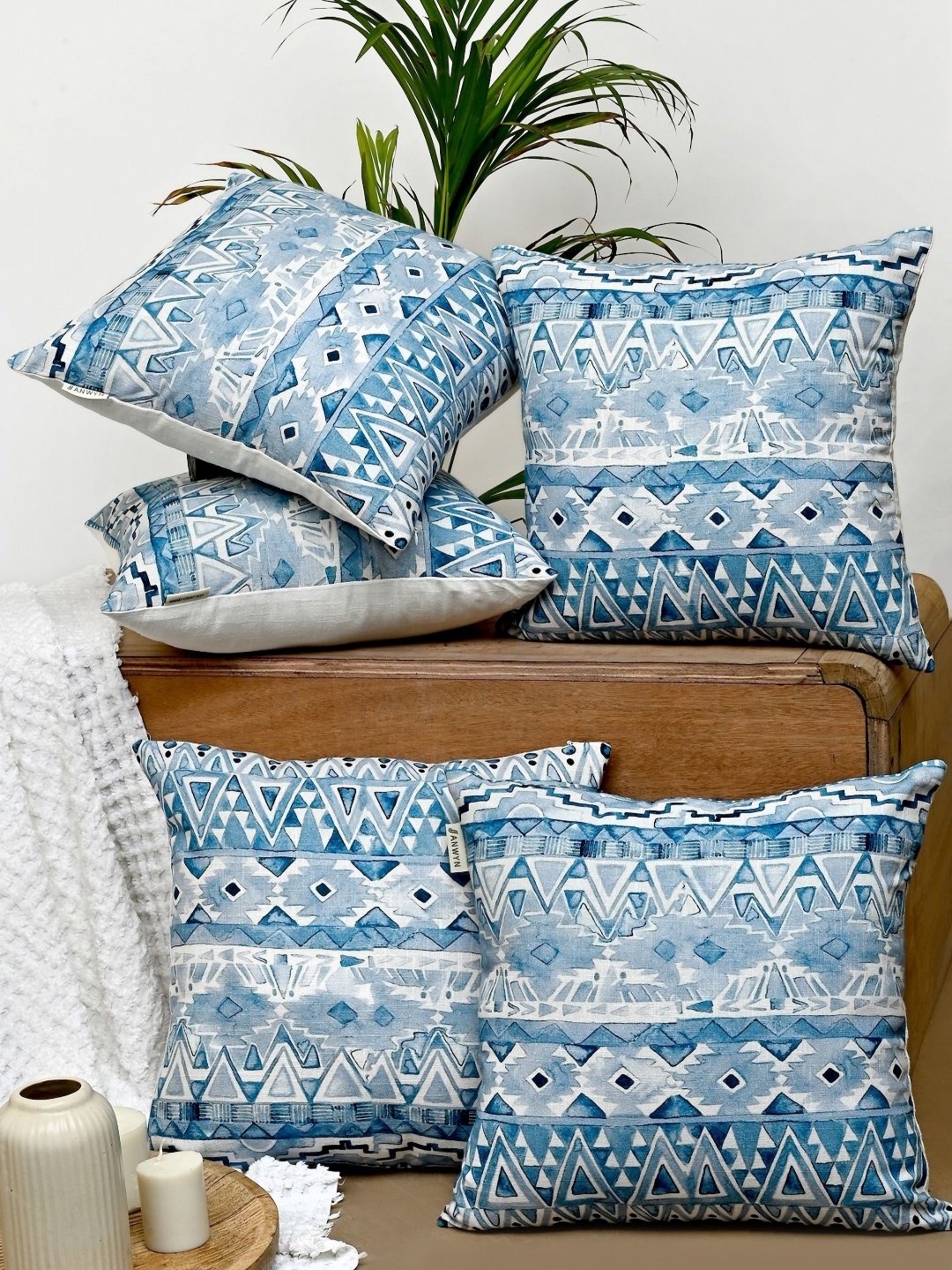 

ANWYN Blue & White 5 Pieces Geometric Cotton Square Cushion Covers