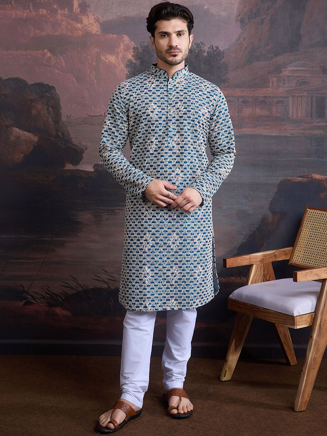 

House of Pataudi Men Printed Mandarin Collar Chikankari Work Kurta With Churidar, Navy blue