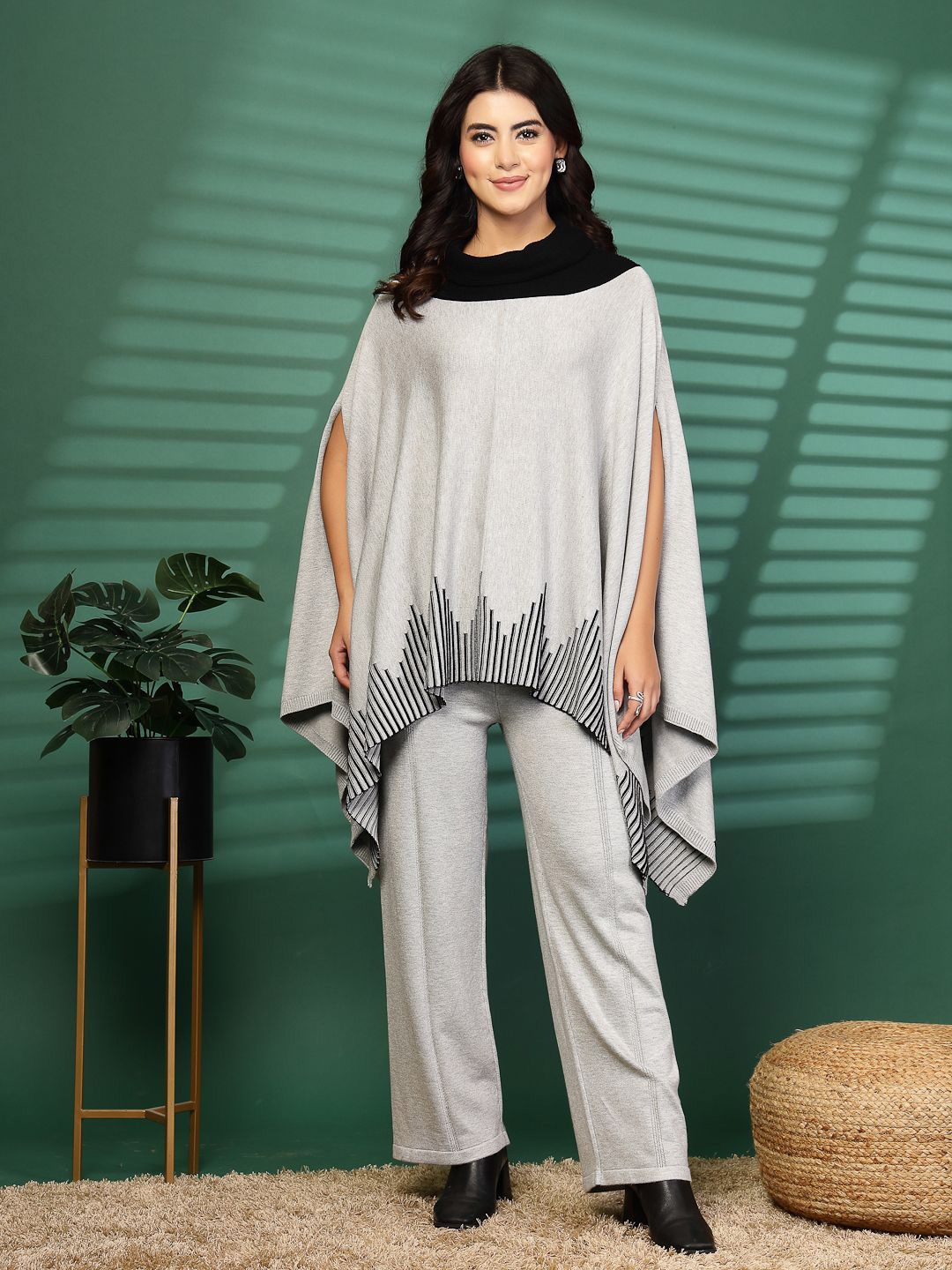 

Mafadeny Woven Design Turtle Neck Short Sleeves Top With Palazzo, Grey