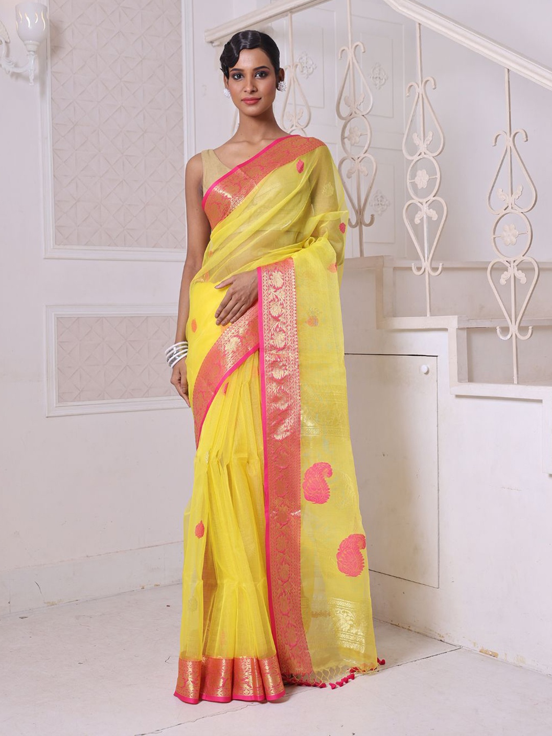 

Charukriti Woven Design Zari Pure Silk Saree, Yellow
