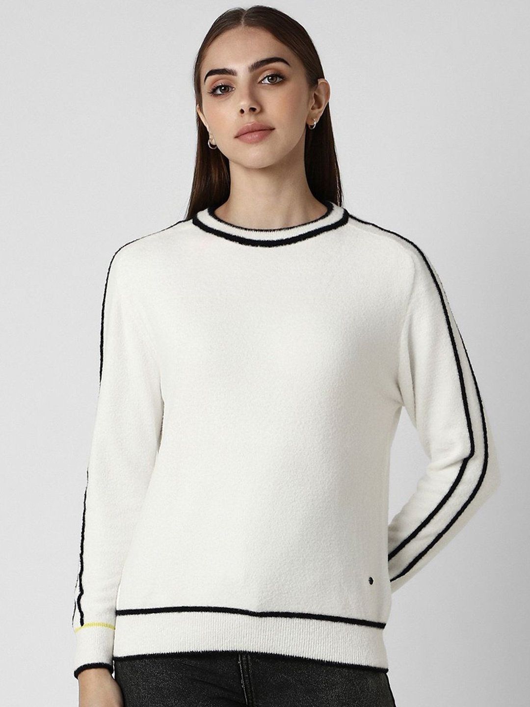 

Van Heusen Woman Women Colourblocked Pullover, White