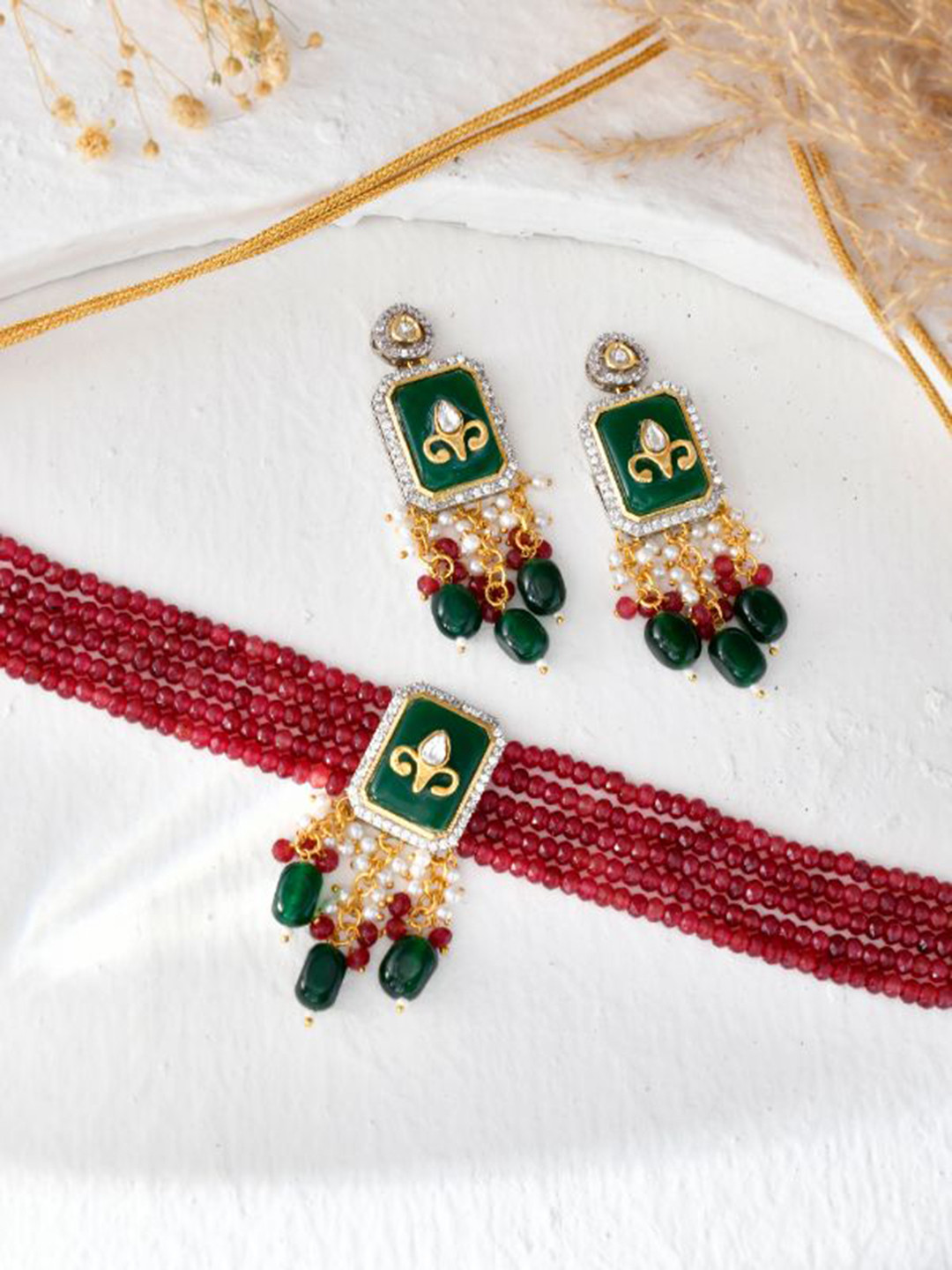 

DASTOOR Gold Plated Stone Studded & Beaded Jewellery Set