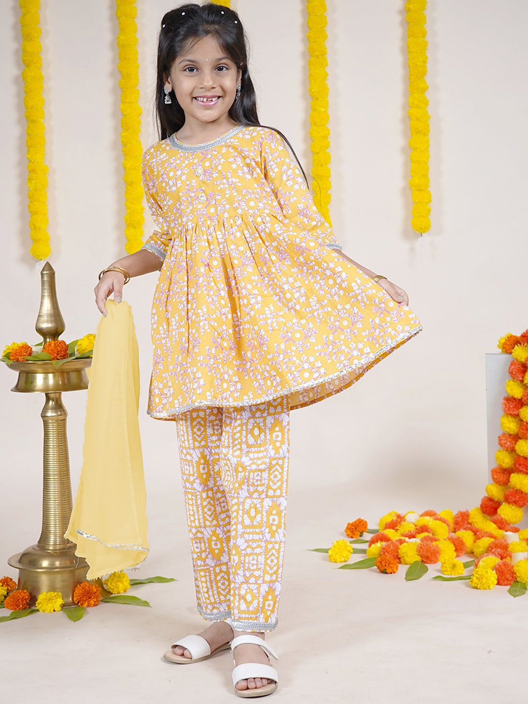 

KiddoPanti Girls Printed Gotta Patti Pure Cotton Anarkali Kurta with Trousers & Dupatta, Mustard