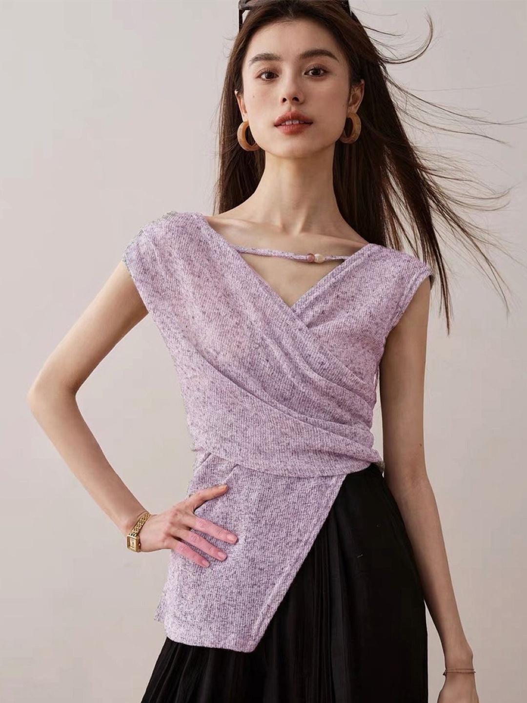 

StyleCast Women Solid V-Neck Top, Purple