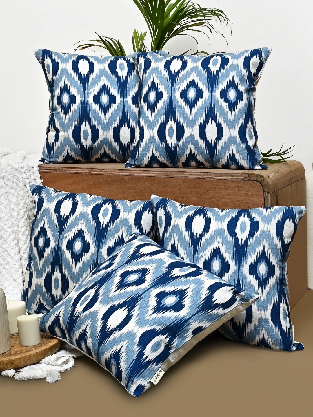 

ANWYN Blue & White 5 Pieces Geometric Cotton Square Cushion Covers