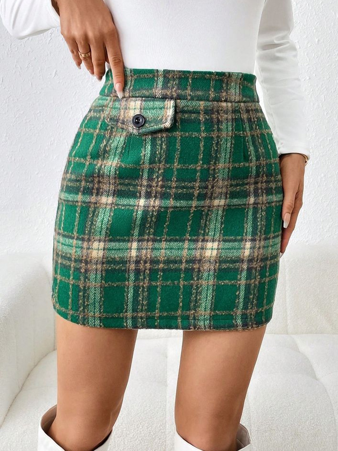 

LULU & SKY Women Checked Straight Mini Skirts, Green