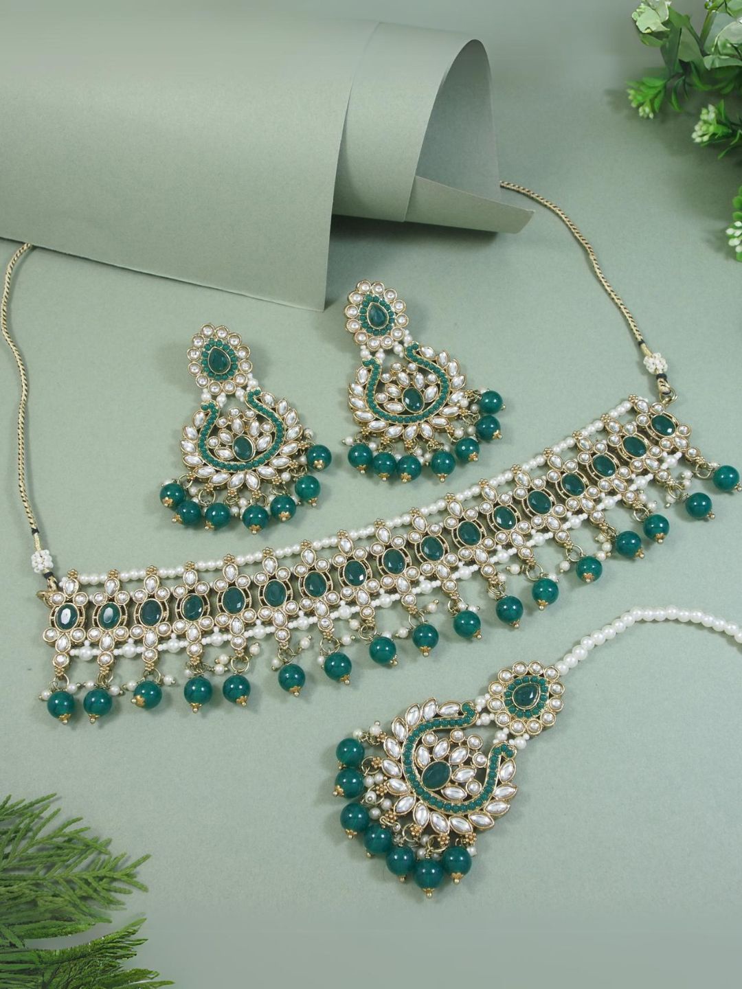 

I Jewels Gold-Plated Kundan-Studded & Pearls Beaded Jewellery Set