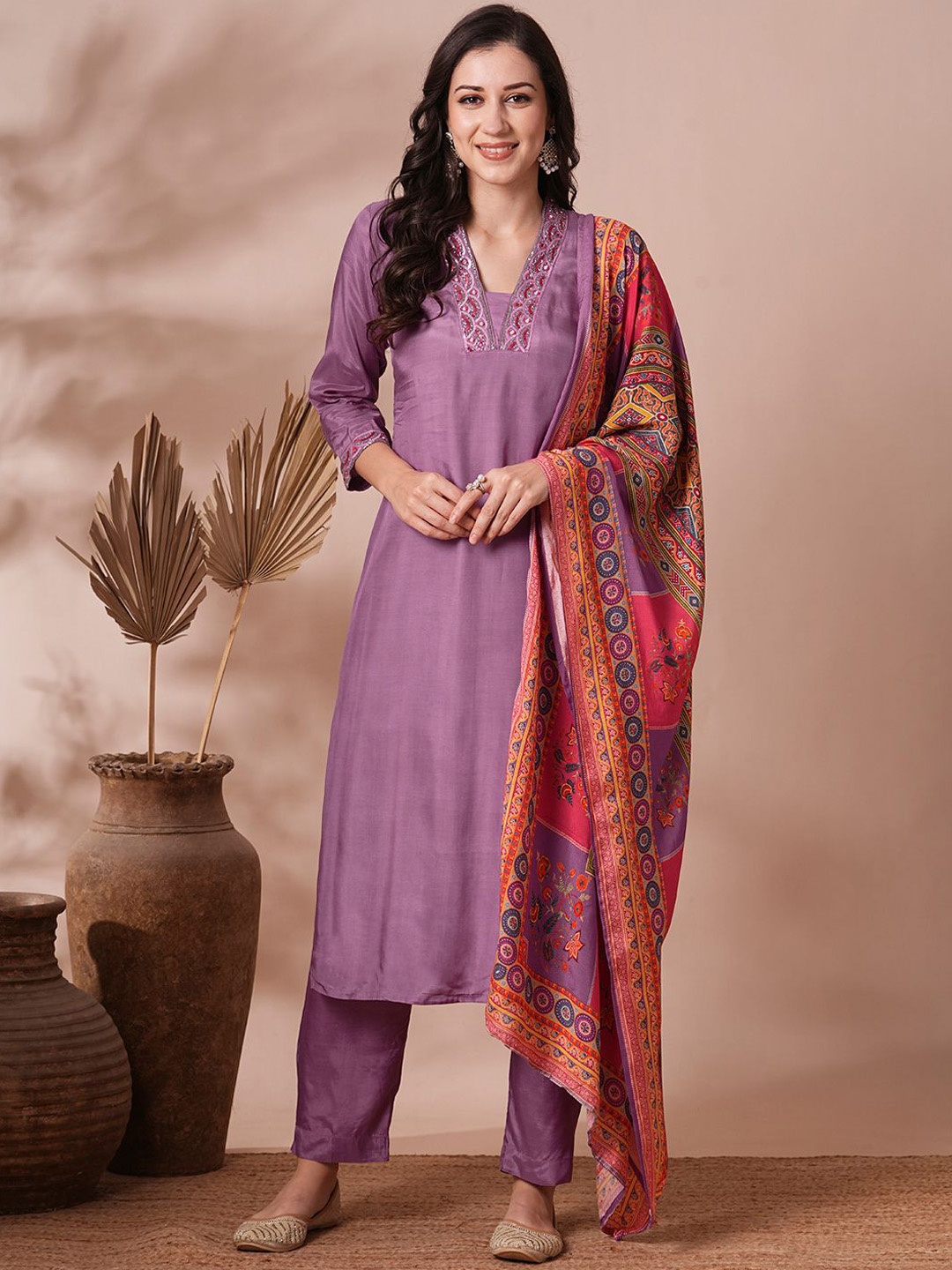 

FASHOR Mirror Work Straight Kurta With Trouser & Dupatta, Purple