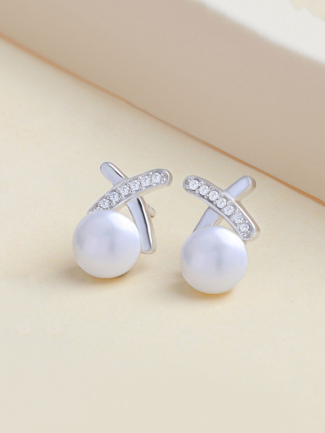 

Ornate Jewels 925 Sterling Silver Freshwater Pearl Stud Earring, White