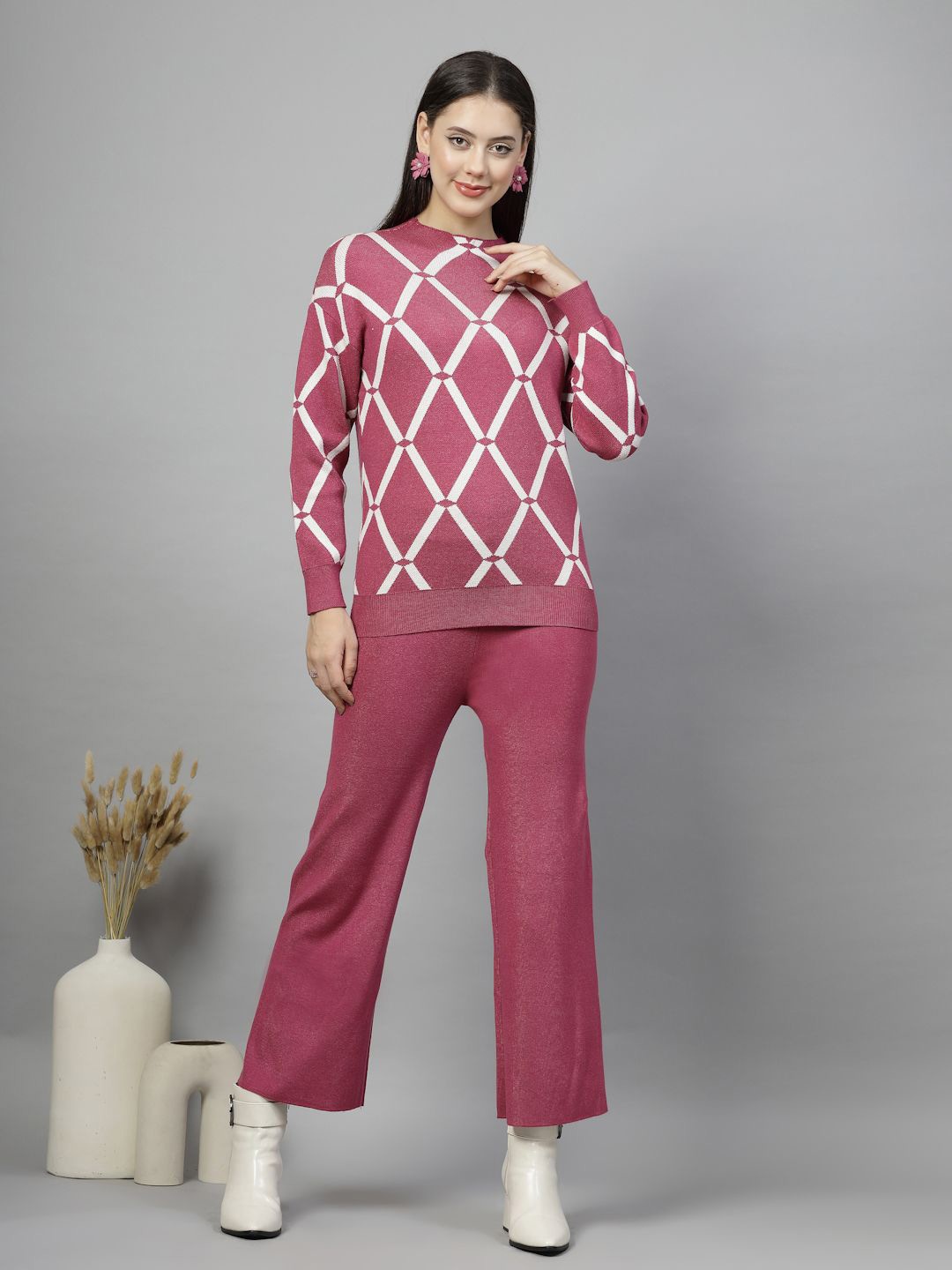

Mafadeny Printed Mock Neck Top With Trouser, Fuchsia