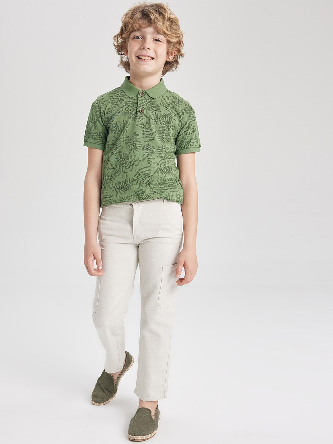 

DeFacto Boys Chinos Trouser, White
