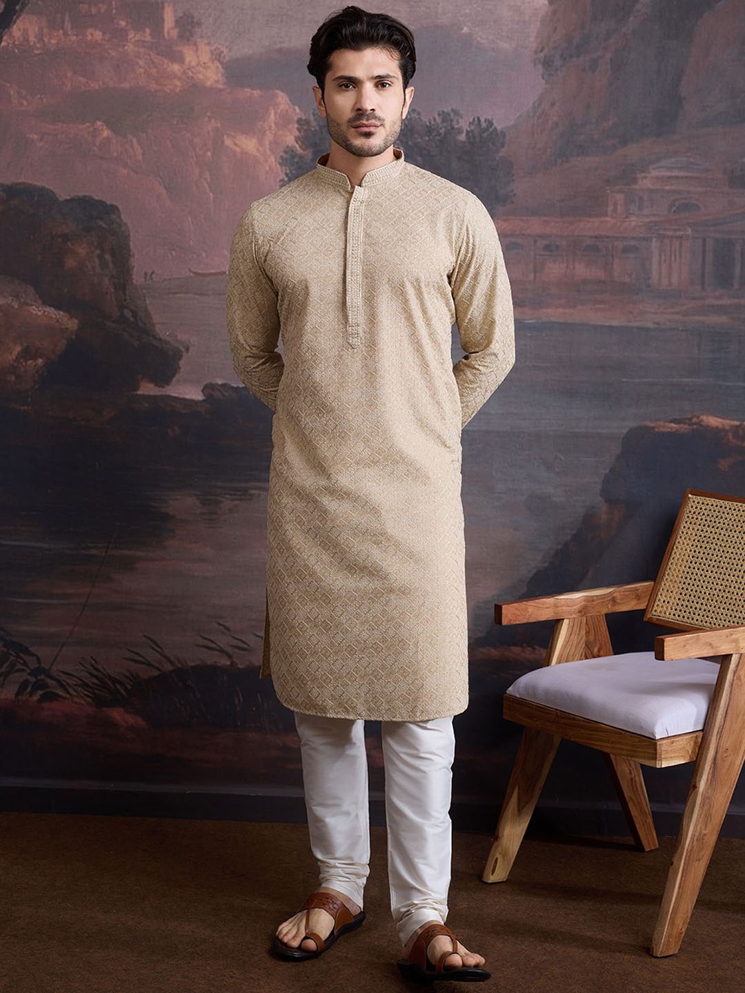 

House of Pataudi Floral Embroidered Straight Chikankari Cotton Kurta With Pyjamas, Beige