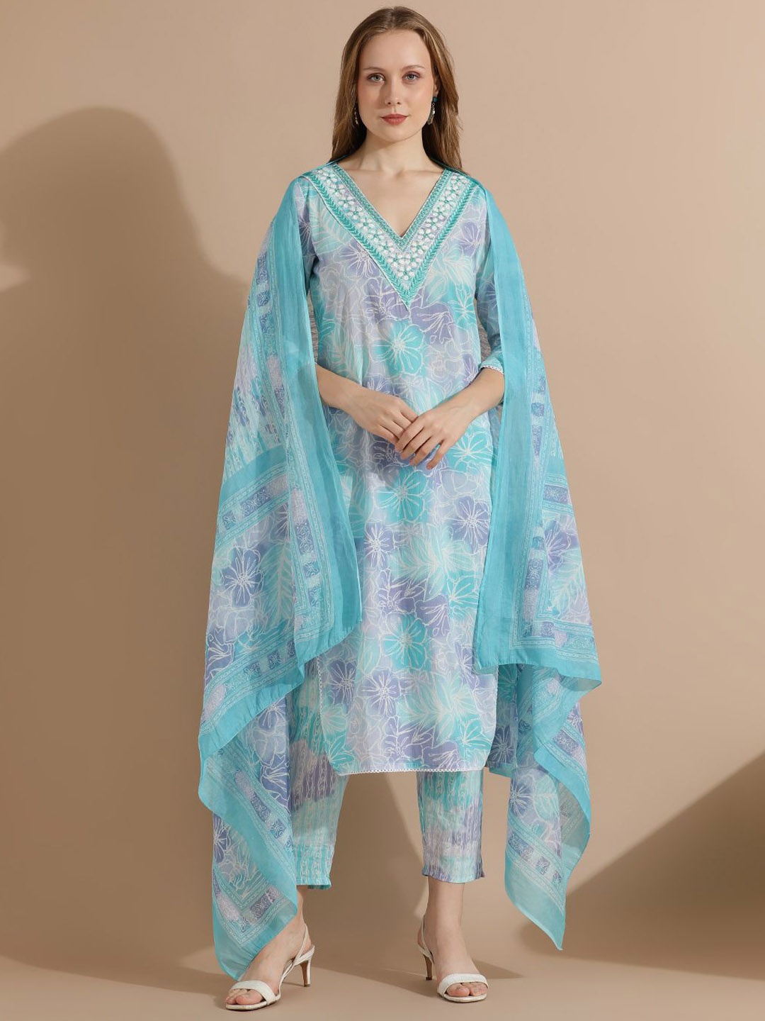 

STYLEBAAZI Women Pure Cotton Floral Printed Kurta With Trousers & Dupatta, Blue