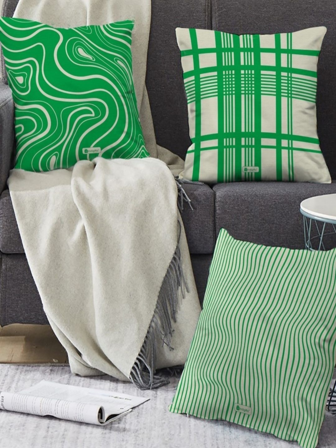 

Indigifts Green & White 3 Pieces Abstract Printed Square Cushion Covers