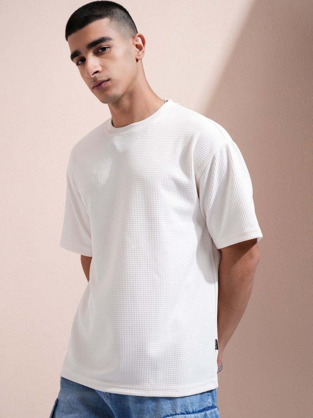 

HIGHLANDER Men Self Design Round Neck Relaxed Fit T-shirt, Off white