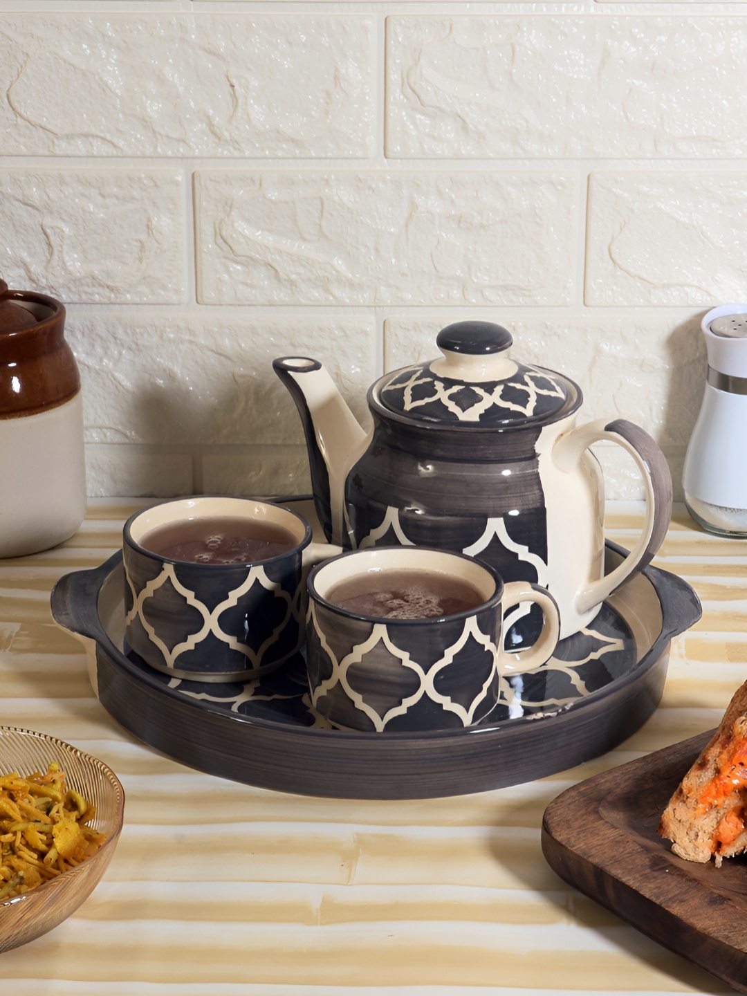 

Aura Blue 6 Pieces Printed Ceramic Tea Set