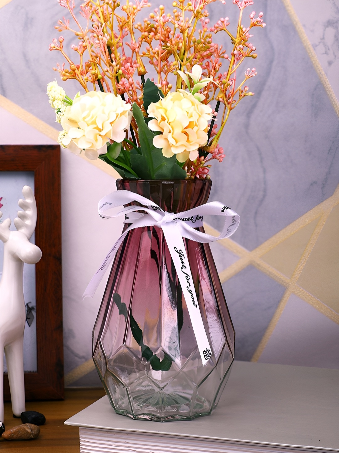 

TAYHAA Pink Glass Textured Flower Vases