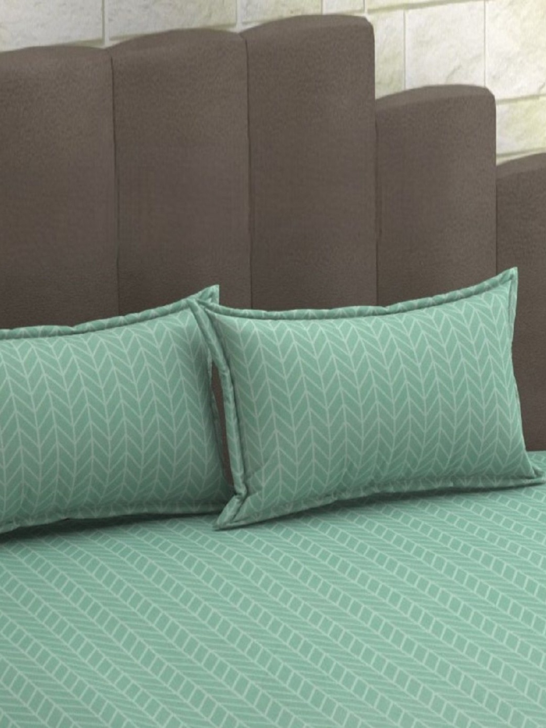 

AaHo Decor Green & Off White 2 Pieces Chevron Printed Rectangle Pillow Covers