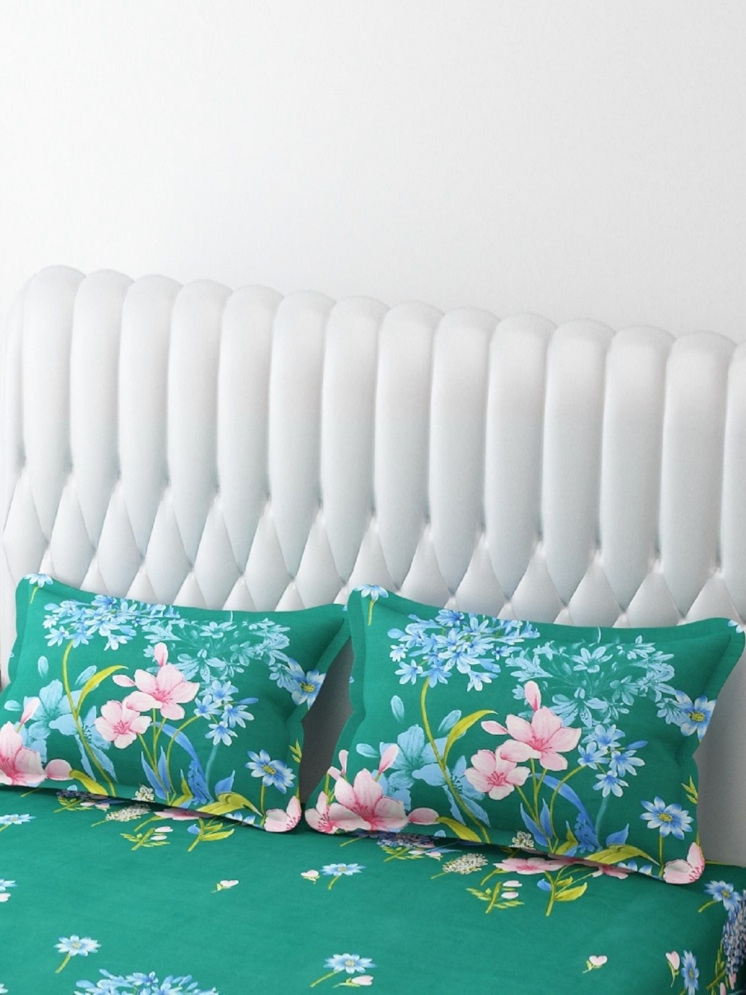 

AaHo Decor Green & Blue 2 Pieces Printed Cotton Linen Supersoft Rectangle Pillow Covers