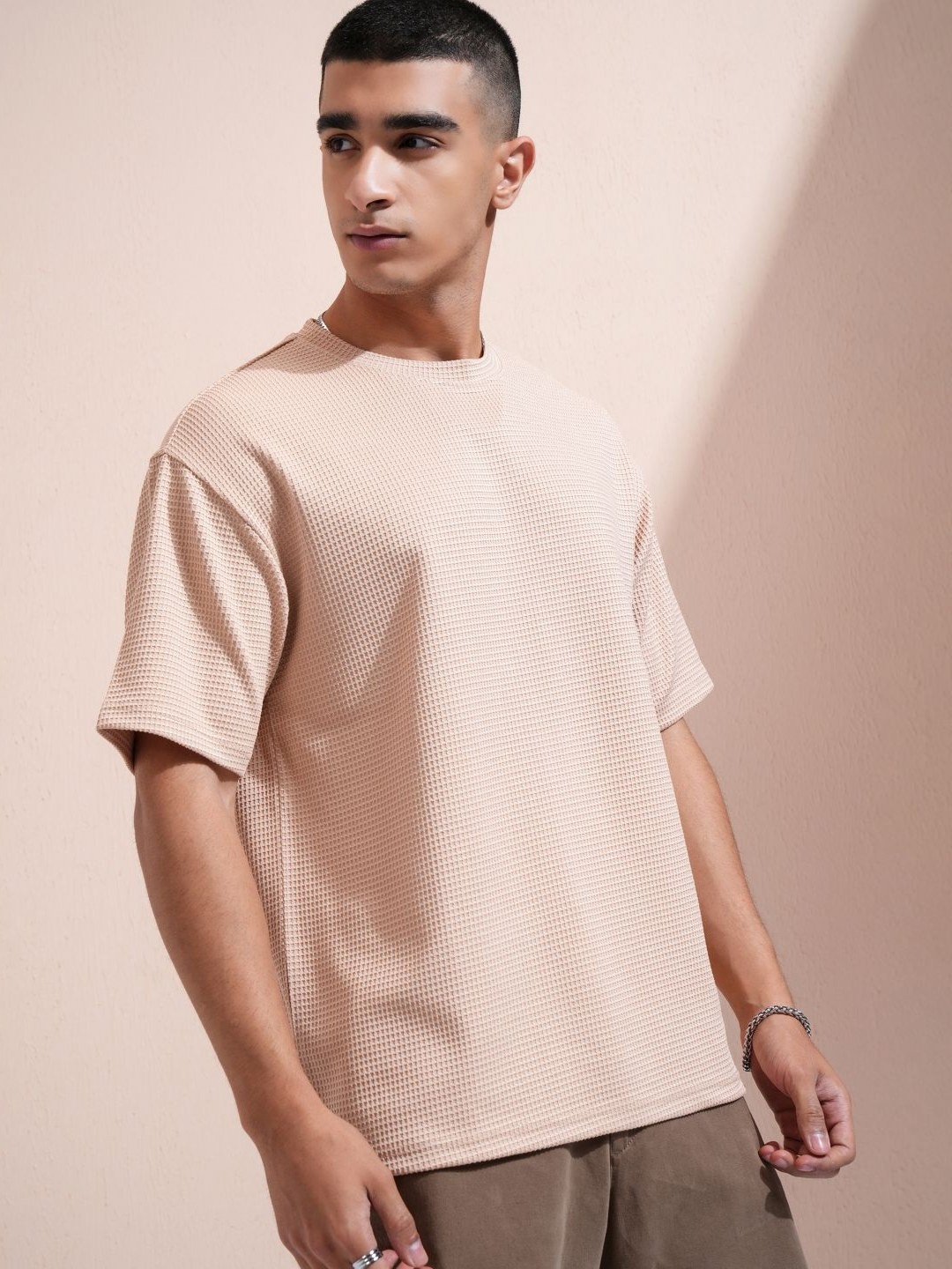 

HIGHLANDER Men Self Design Round Neck Relaxed Fit T-shirt, Beige