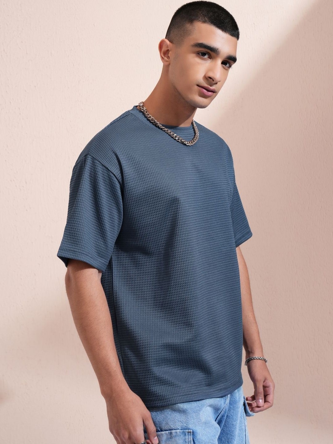 

HIGHLANDER Men Self Design Round Neck Relaxed Fit T-shirt, Blue