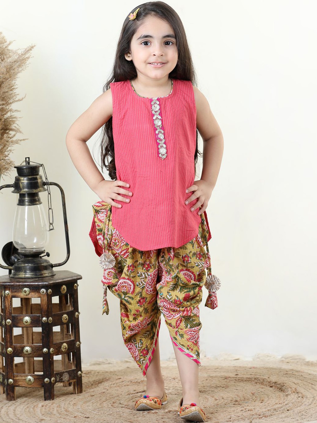 

Here&Now X Kinder Kids Girls Striped Round Neck Pure Cotton Kurta with Dhoti Pant, Green
