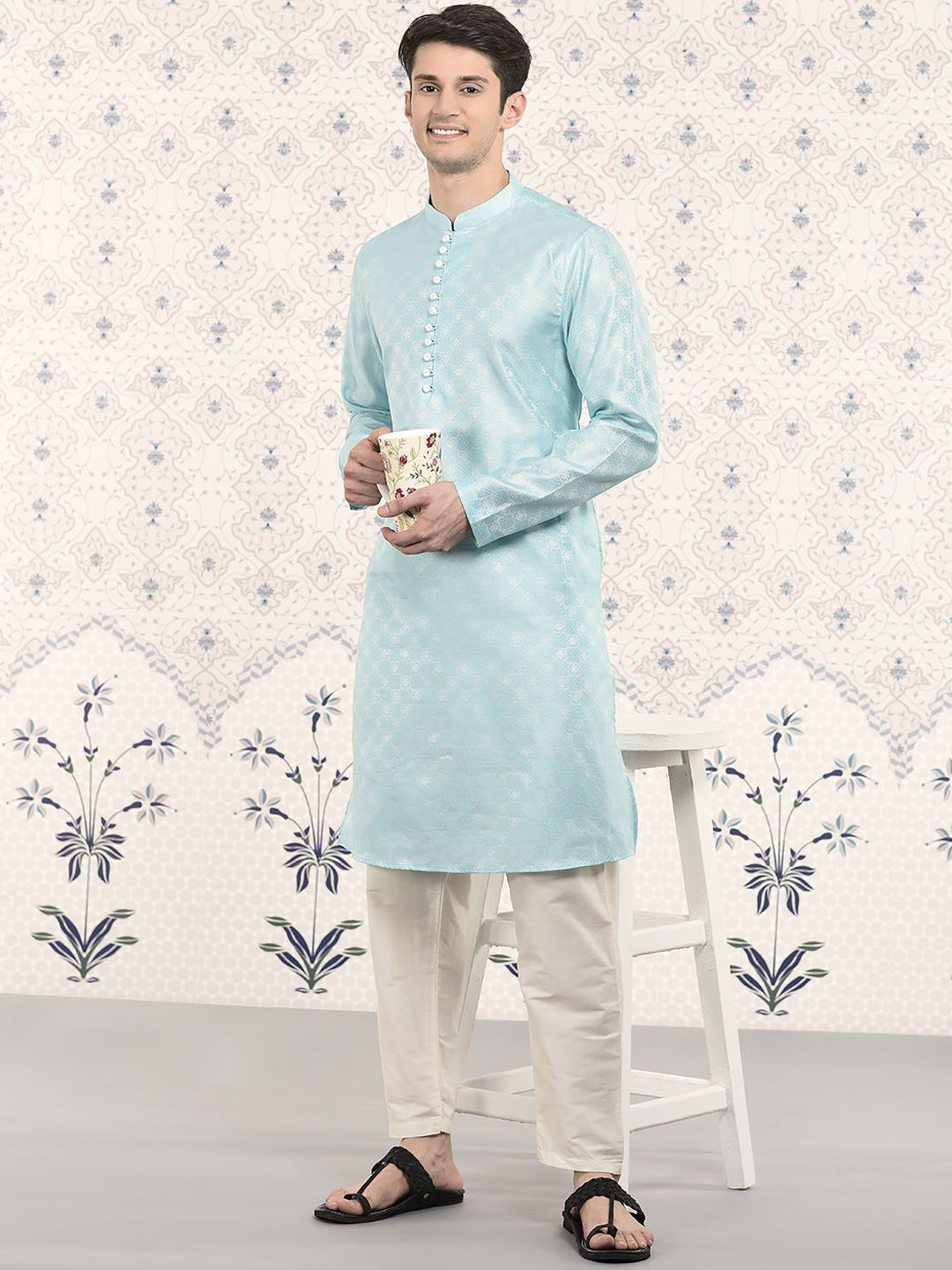 

Ode by House of Pataudi Men Regular Kurta with Pyjamas, Blue