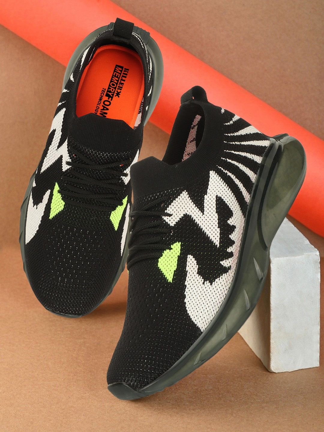 

Killer Men Woven Design Sneakers, Black