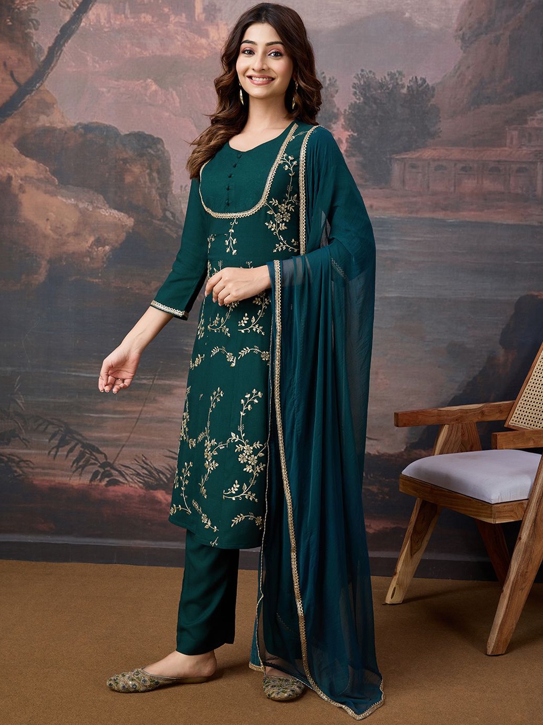 

House of Pataudi Women Embroidered Kurta & Trouser With Dupatta, Green