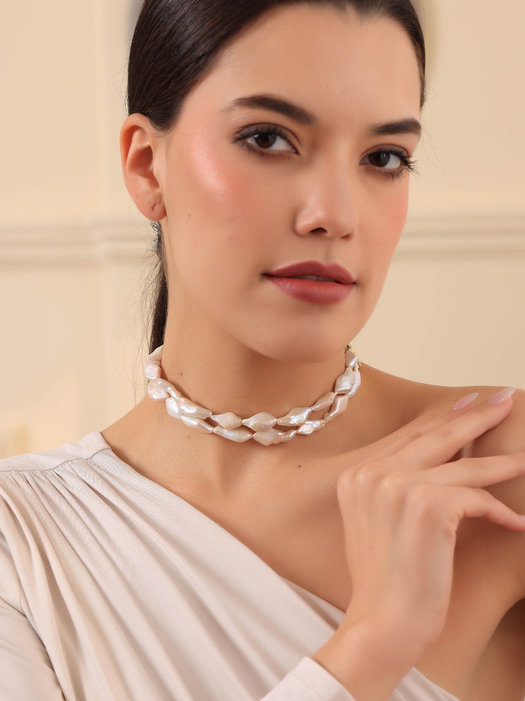 

ROYAL PITARAH Fresh Water Pearls Choker Necklace, Gold
