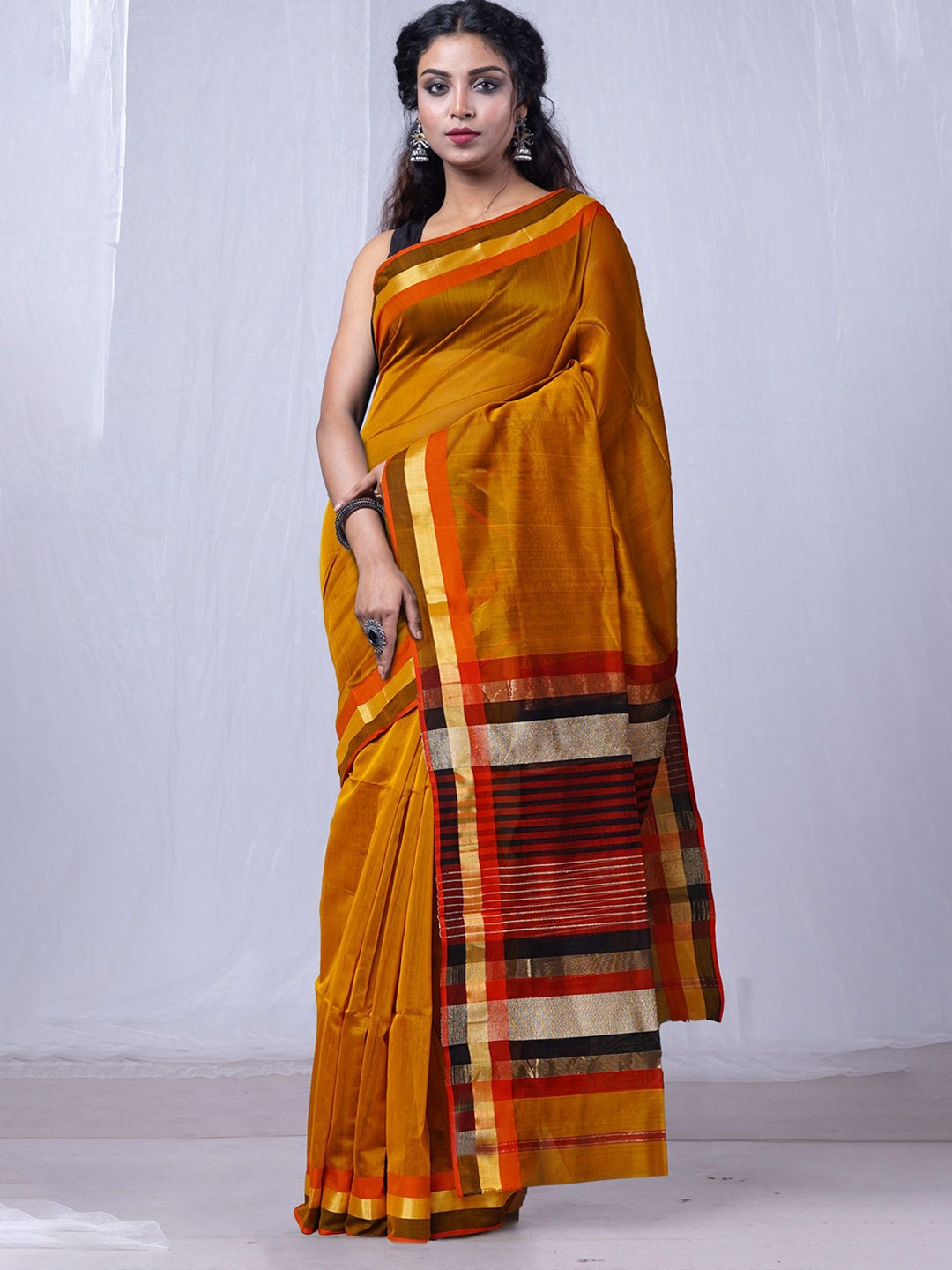 

Unnati Silks Handloom Maheshwari Saree, Mustard