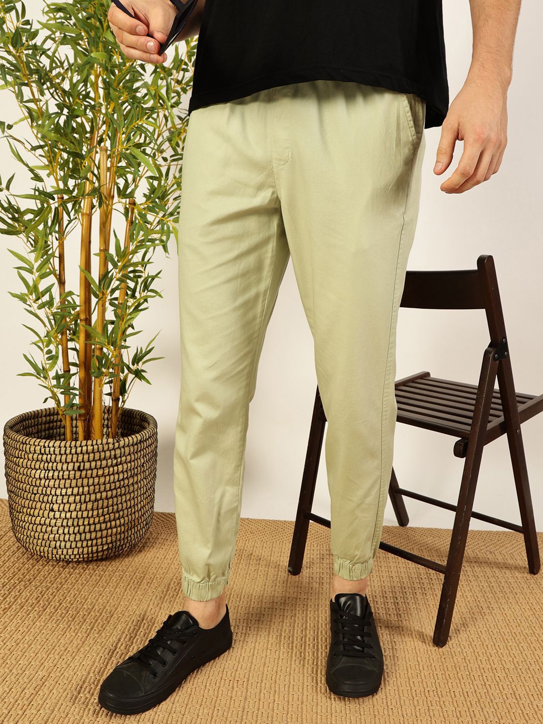 

Thomas Scott Men Classic Easy Wash Joggers Trousers, Green