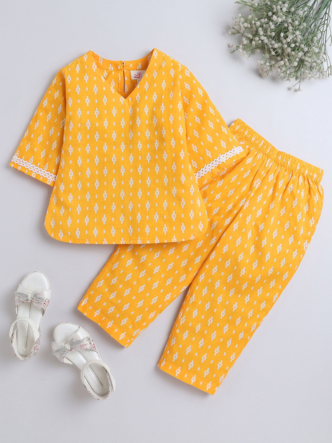 

The Magic Wand Girls Pure Cotton Printed Top with Pyjamas Clothing Set, Yellow
