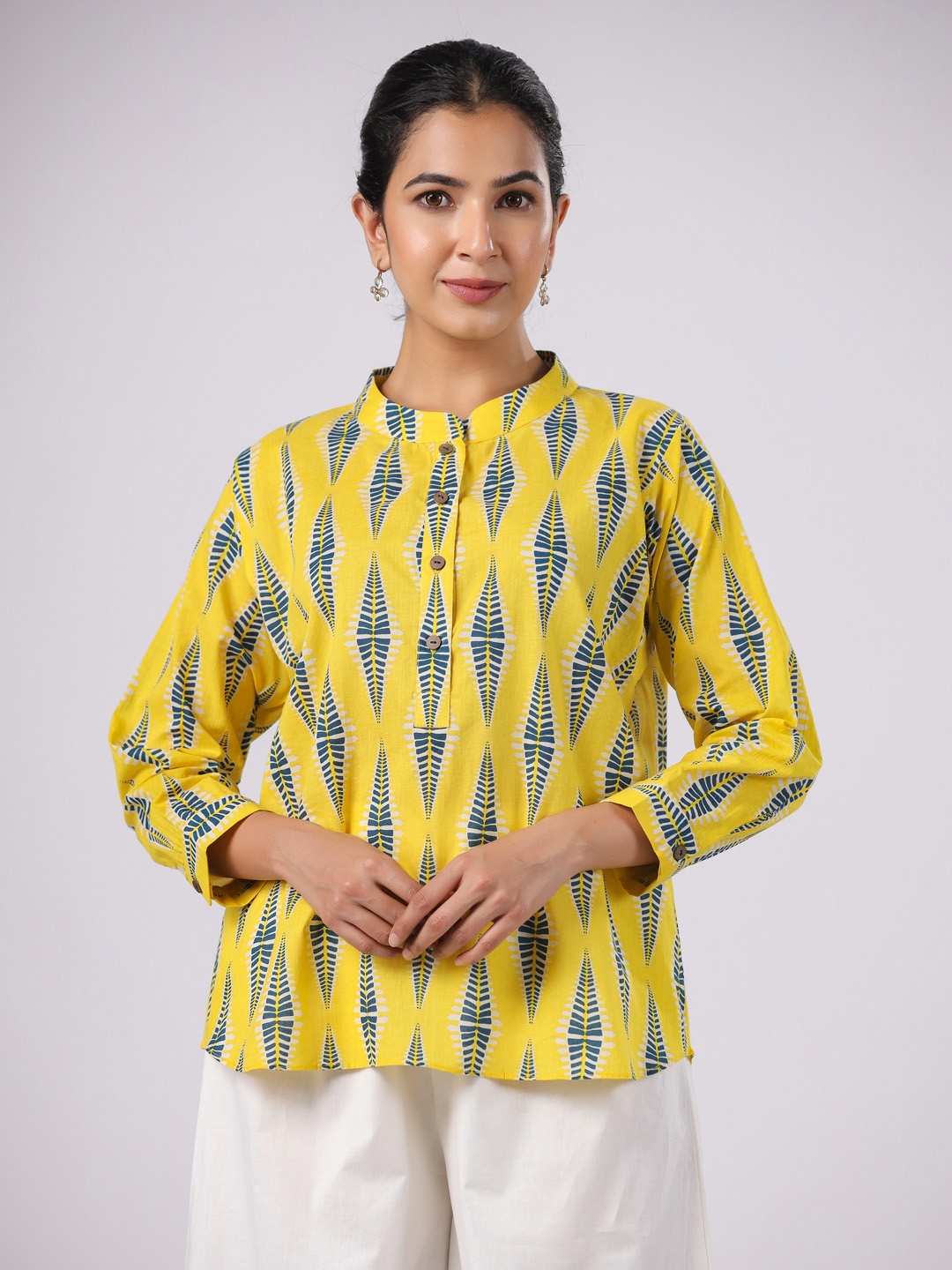 

JAIPURRANG Women Geometric Printed Mandarin Collar Cotton Top, Yellow