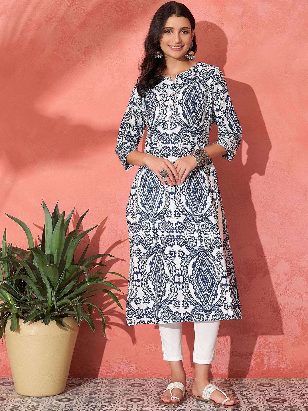 

Sangria Printed Straight Kurtas, Cream