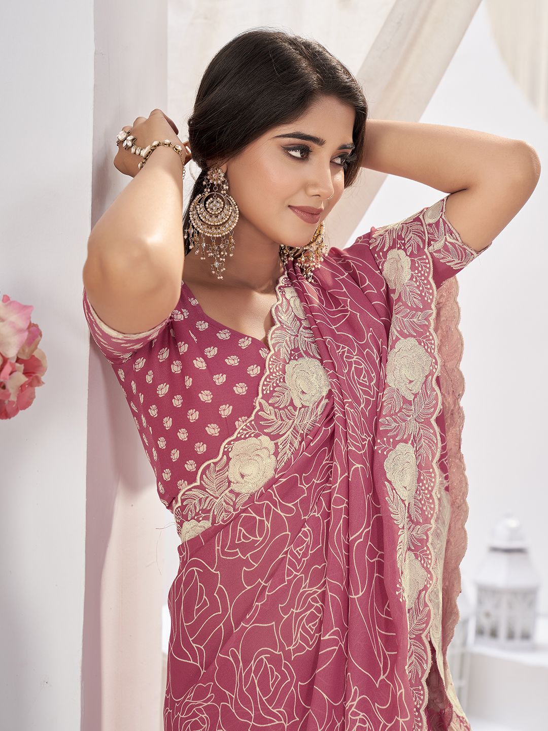 

Mitera Abstract Printed Embroidered Saree, Pink