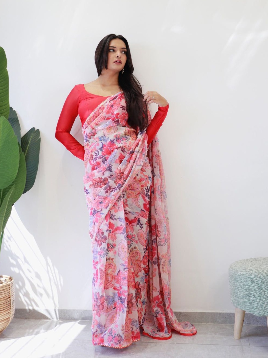 

TIEXA Floral Printed Pure Georgette Ready to Wear Saree, White
