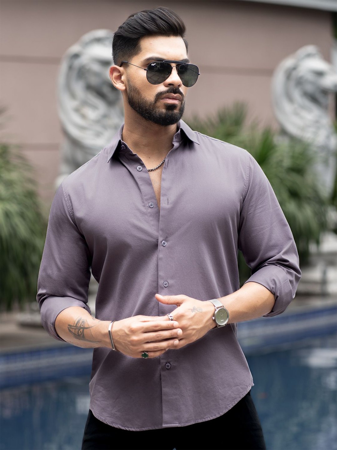 

Urban Scissors Men Standard Spread Collar Solid Cotton Casual Shirt, Purple