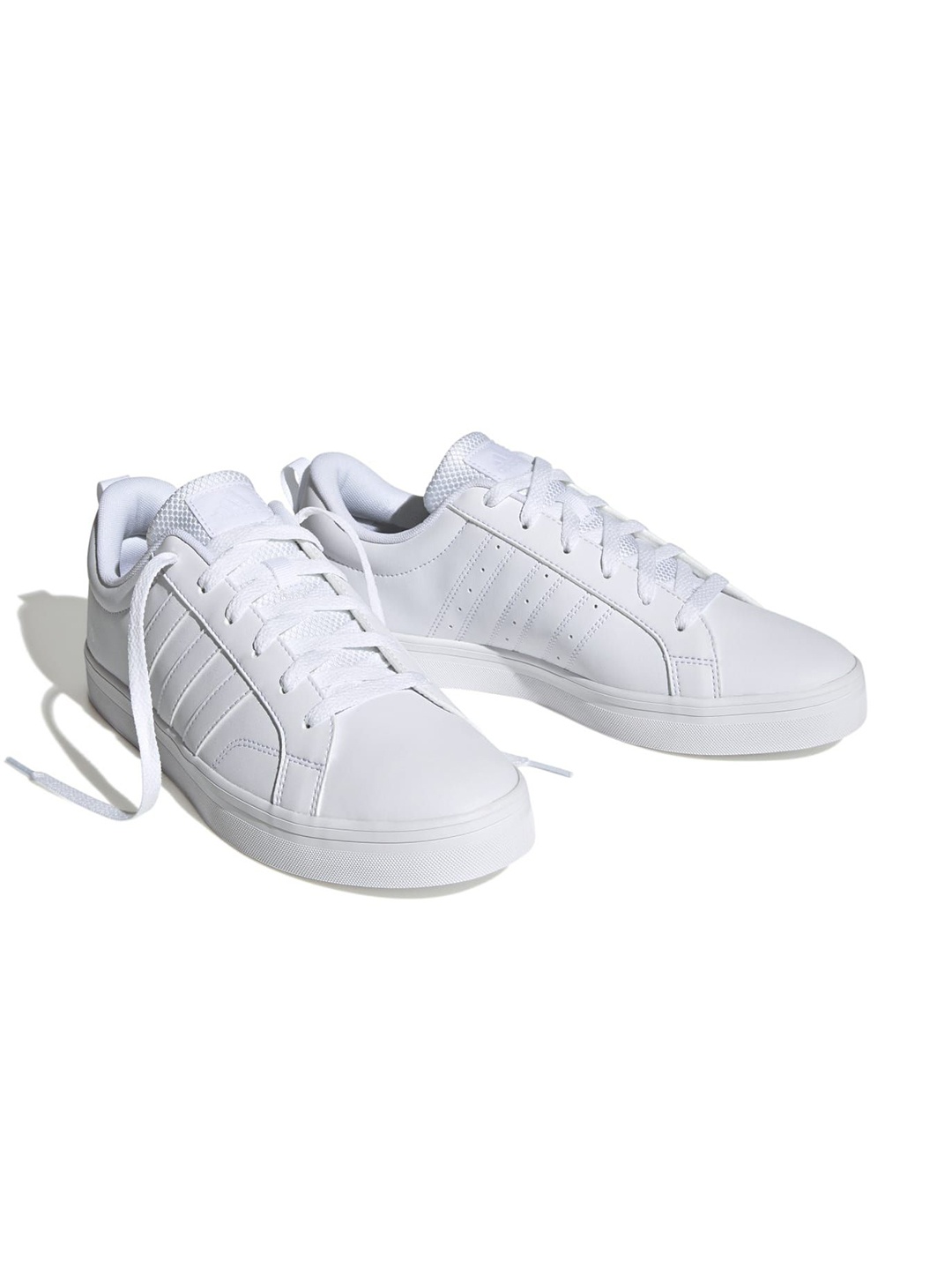 

ADIDAS Vs Pace 2.0 Men Lace-Ups Sports Shoes, White