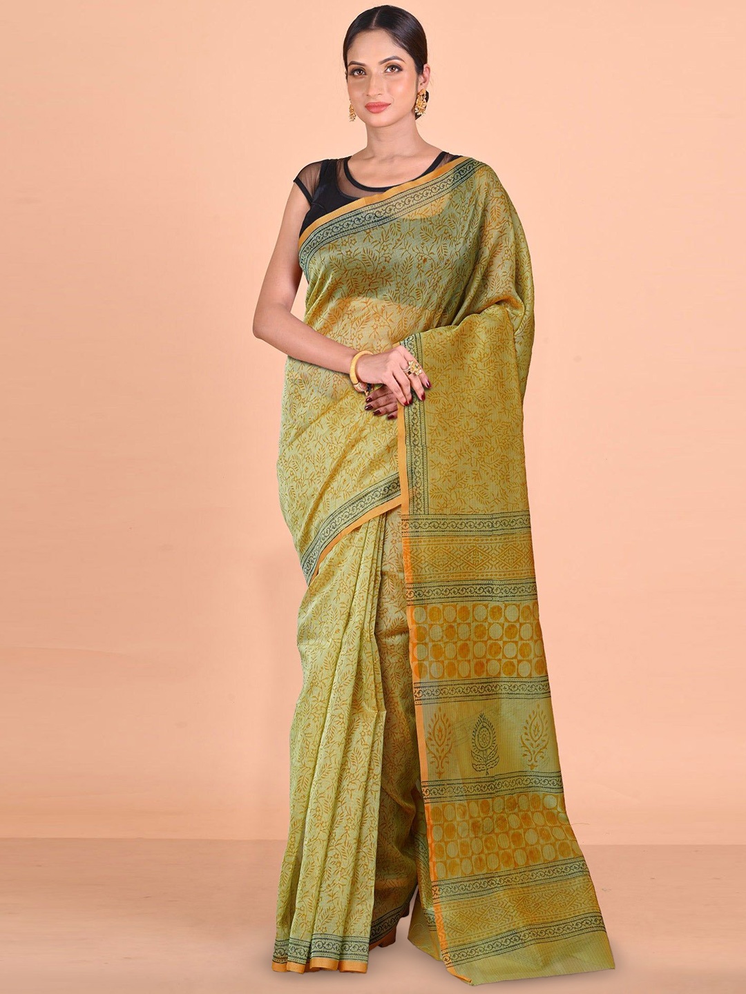 

Unnati Silks Floral Zari Supernet Handloom Block Print Saree, Green