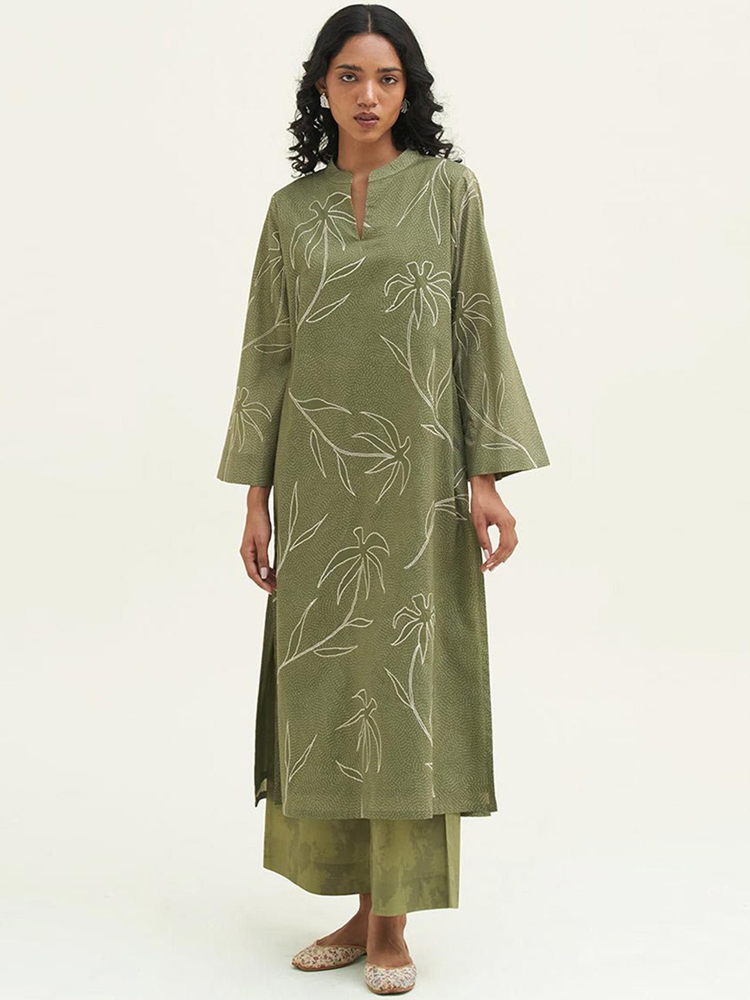 

Ganga Calliste Printed Pure Cotton Tunic With Palazzos, Green