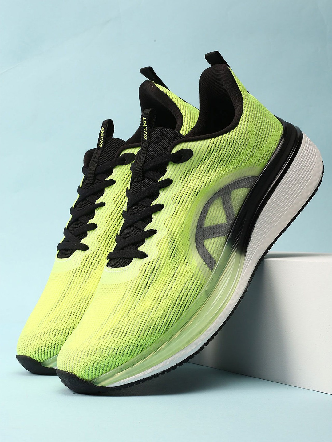 

Avant Men Lime Light Running Shoes, Green