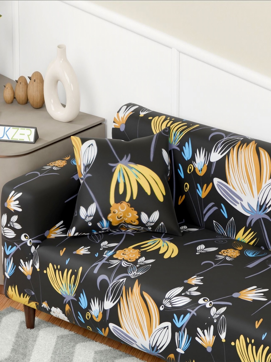 

Aura Yellow & Black Floral Printed 4 Seater Sofa Cover With Arms