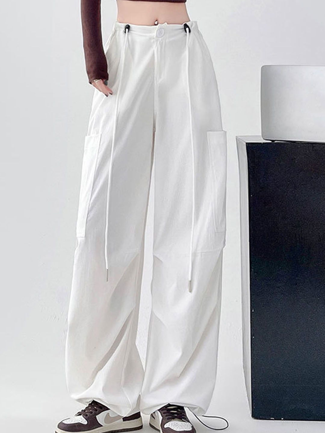

LULU & SKY Women Flared High-Rise Trousers, White